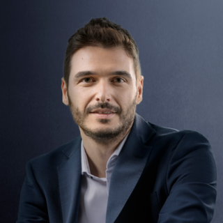 Πέτρος Κολώνιας