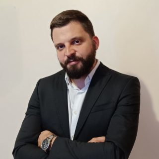 Λεωνίδας Παπαδάκης    